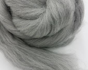 1 pound grey Merino combed top, 23 micron, roving, spinning fiber, felting fiber, fiber, spinning fiber, by the pound, wool, colored wool
