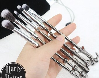 30% OFF Free p&p Harry Potter Inspired Wizard Wand Brush Set+ FREE Velvet Pouch