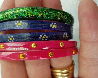Vintage Plastic Bangles in Purple Pink and Green Glitter. Small Size 6cm.