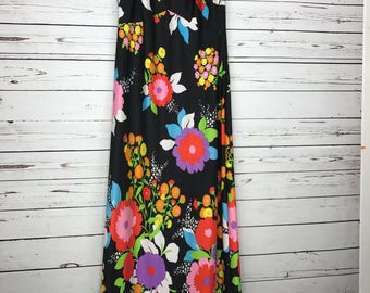 Ladies Vintage 70's Floral Print Black Long Dress sz: M