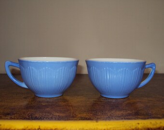 Vintage periwinkle milk glass cups
