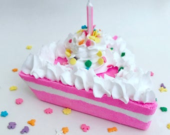 Birthday Cake Bubble Bath Bomb