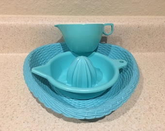 Turquoise Plastics Lustroware Creamer and Hand Juicer / Reamer