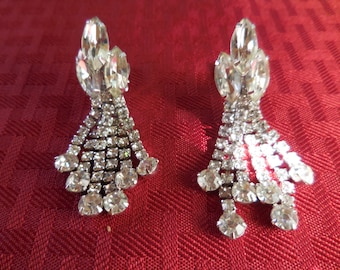 Vintage 1950s to 1970s Silver Tone Long Dangles Wedding Bridal Pronged Rhinestones Marquise Clip on Earrings Non Pierced