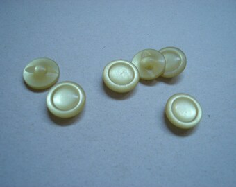 tail light yellow cast buttons