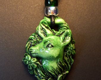 Woodland Grace Pendant. Green!