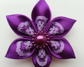 5 cm fleur violet et dentelle mauve petales pointus