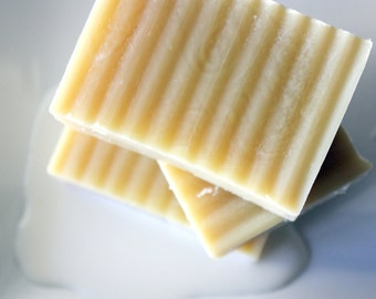 Coconut Milk Thai Lime Organic Shampoo Bar with Argan Oil