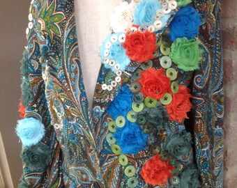REPURPOSED ANTIQUE BUTTON jacket w/ floral rosettes- bold and eye catching- size 10