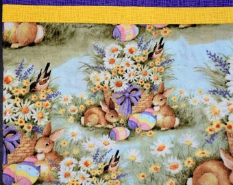 Easter Rabbits and Daisies