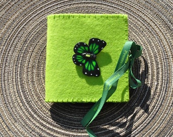 "Green walk" travel collection