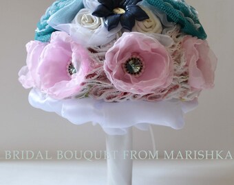 Brooch wedding bouquet