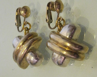1980's STERLING Silver Classic 80's CROSS Design Dangling earrings