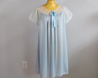 1960s Jenelle Blue Night Gown // Large or Extra Large