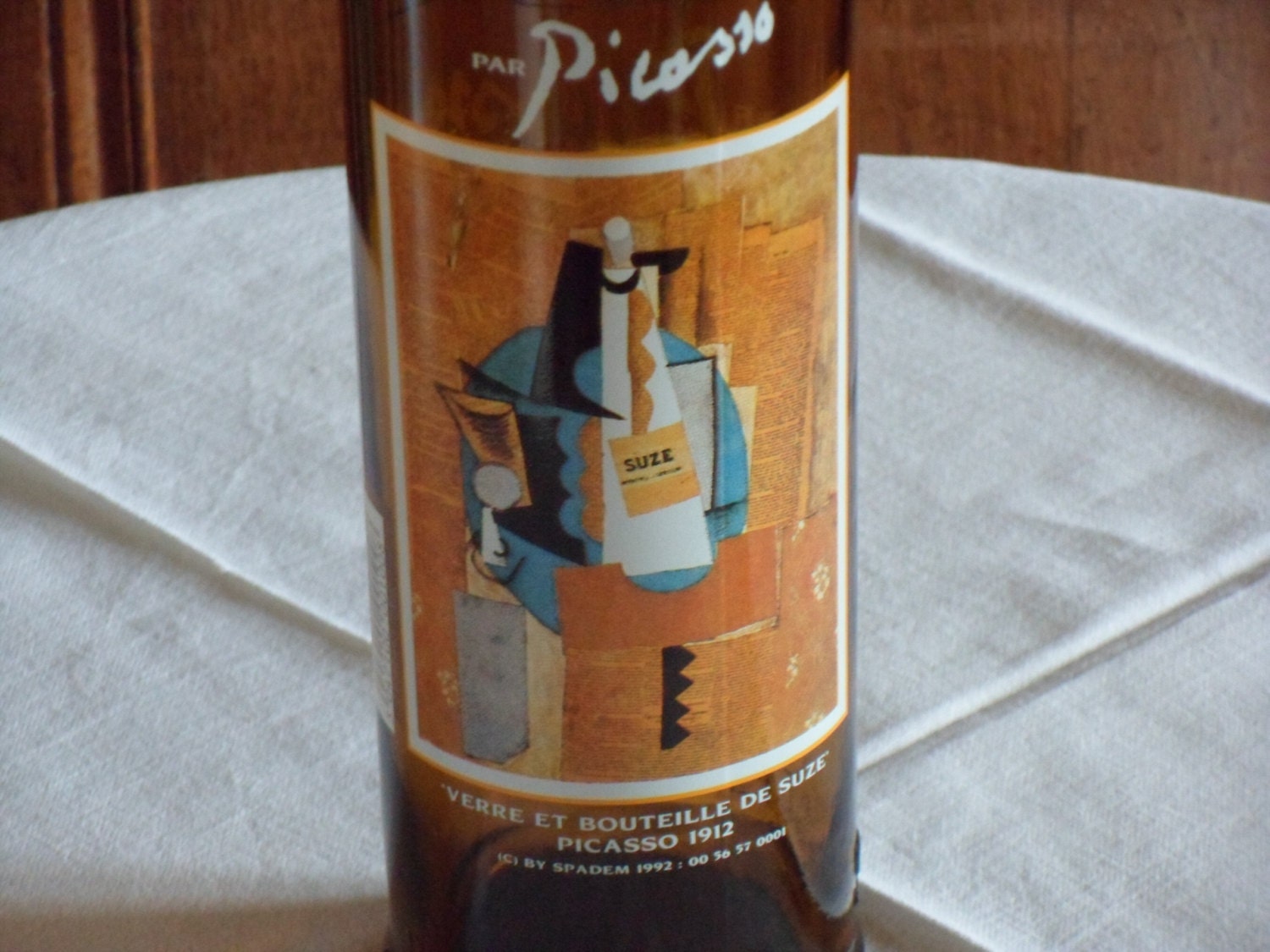 Bicchiere E Bottiglia Di Suze