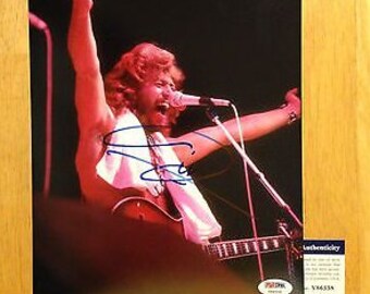 Signed Barry GIBB The Bee Gees 8x10 Photo PSA DNA A