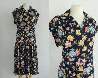 Vintage 1970s Floral Dropwaist Dress US 10 EU 40 UK 12 Collared Shirt Dress
