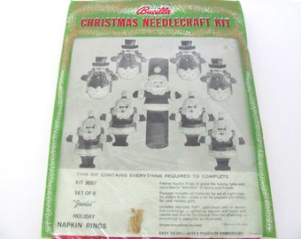 Vintage Bucilla Kit, 1960's Bucilla Santa, Snowman Felt Napkin Ring Kit, Christmas Napkin Ring, Vintage Christmas Felt Kit, 1960's Christmas