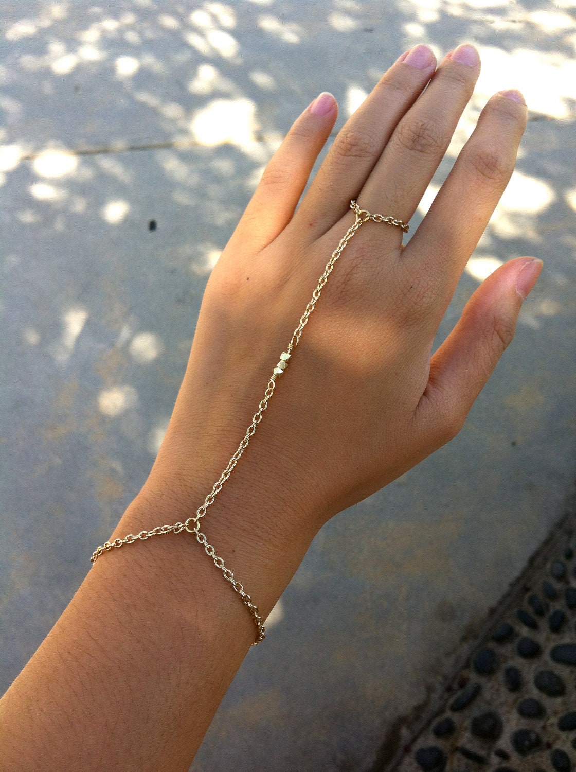 14K Shiny Gold 3 Nugget Bead Hand Chain Bracelet Ring