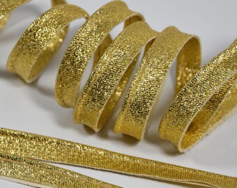 4 m of plain Golden metallic piping 10mm