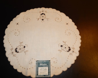 Vintage Sleater Linen Doily