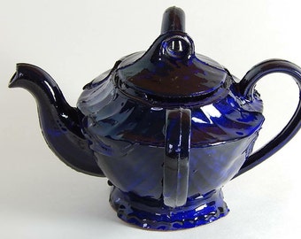 Navy blue double teapot