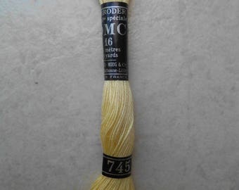 yarn has overcast 16 no. 745