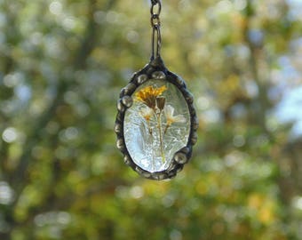 Terrarium necklace, wild flowers pressed flower jewelry botanical necklace, terrarium jewelry, woodland necklace, nature inspired