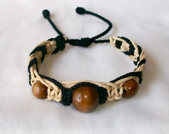 Very NIce Black and Brown Hemp Macrame Bracelet