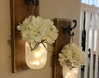 Rustic Mason Jar Sconce With Lights,Mason Jar Decor,Mason Jar Wall Decor,Distressed Wood Sconce,Lighted Mason Jar Sconce,Home Decor, Country
