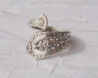 Vintage Wallace Rose Point Sterling Silver Spoon Ring dmfsparkles