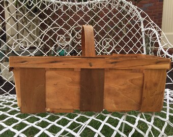 Vintage SPLIT WOOD BASKET w/ Handle, rustic farm stand vegetable basket, shabby chic, cottage decor, container, lg 19"long