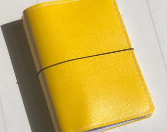 Traveler's Notebook - Yellow
