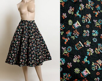 Vintage 1950s Full Circle Skirt - Novelty Print Quilted Skirt - Black Neon - Flower Bouquet House Chicken Rooster - Rockabilly - XS