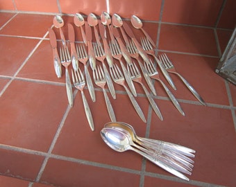 Oneida Community Silver Plate "Gentle Rose aka Enchantment" Vintage 1960 Silver Plate Flatware 6 Place Settings Silverware Dining Serving