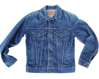 Vintage Levi's Denim Jean Trucker Jacket Size Small