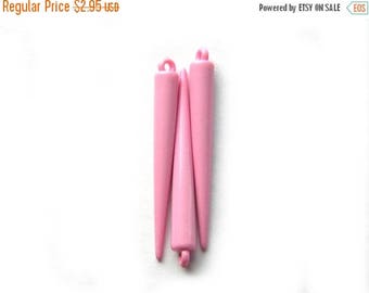 HALF PRICE 10 Pink Point Charms