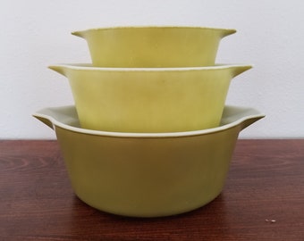 Green Pyrex Casserole Set - Set of 3