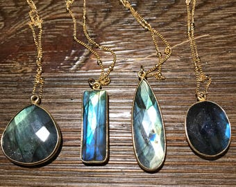 Labradorite necklace- medium size