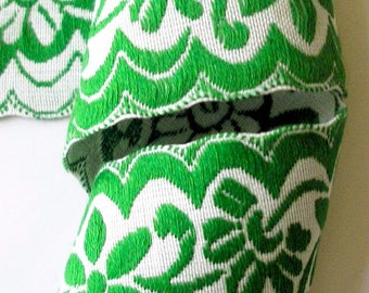 Vintage Woven Ribbon - 2" Green and White - Scalloped Edges