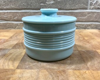 Vintage Rubbermaid Melamine Covered Sugar Bowl
