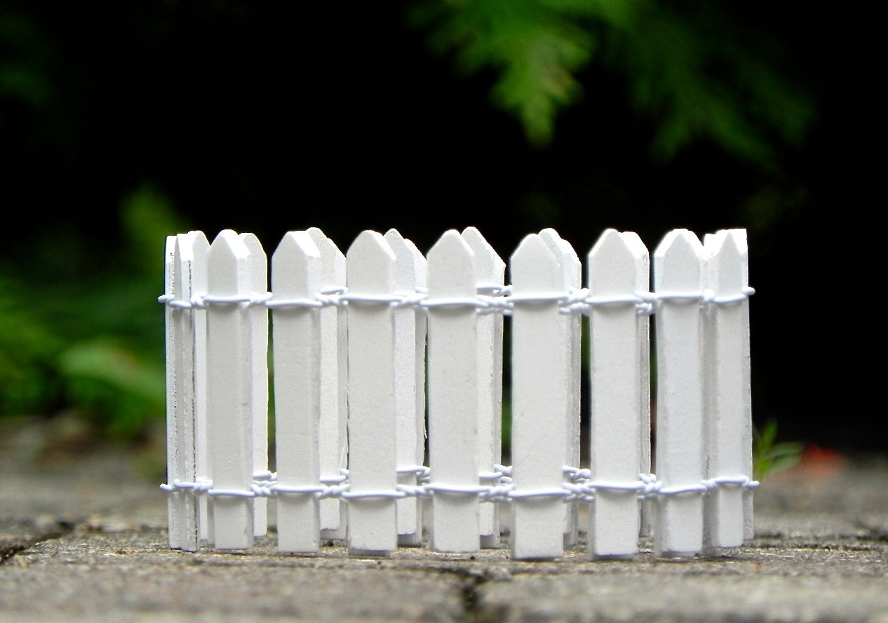 White Picket Fence 18 Inch Miniature Supply For Fairy Garden Zoom