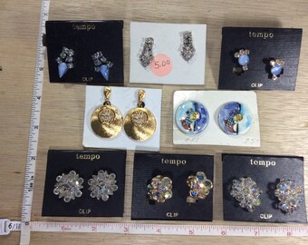 Vintage Lot Of 8 Pair Silver Gold Toned Earrings Screw Backs And Clip Ons Used