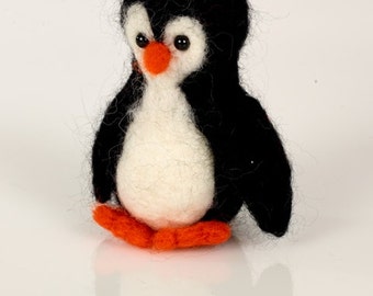 Penguin Needle Felting Kit