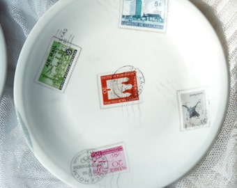 Set Of 4 Limoges Porcelain Singer Dessert Plates - Stamps Pattern - Porcelain Singer Limoges France - Table Decor - No Chips - Vintage Finds