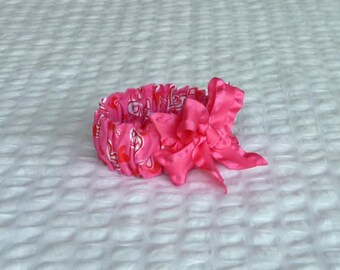 Pet Bandana, Heart and Soul Dog Scrunchie Collar with double ruffle bow - XXS: 8" to 10" neck