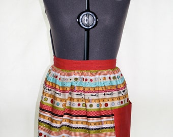Seamstress Apron - Buttons and Shears