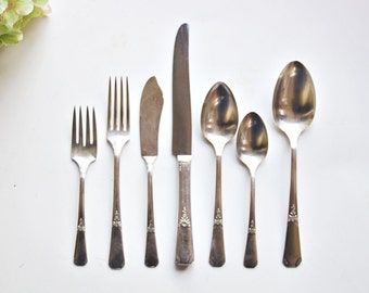 Vintage Silverplate Cutlery 43 PC Set by W M Rogers in "Rio 1930": Silverplate Flatware, Everyday Cutlery, Antique Flatware, Antique Cutlery