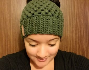 Crochet Adult Messy Bun Hat, Messy Bun Hat, Messy Man Bun Hat, Pony Tail Hat, Messy Bun Toque, Claire Messy Bun, Claire Messy Bun Hat