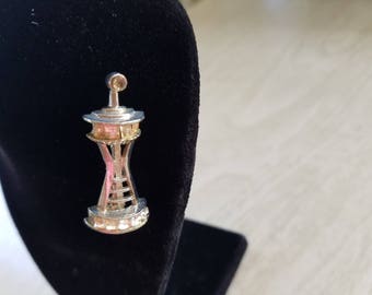 Vintage Space Needle Pin/Brooch Silvertone with Rhinestones